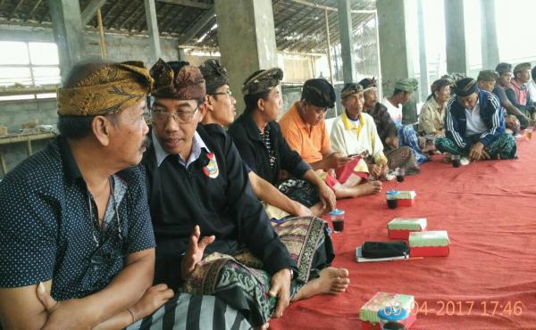 Sesi pembinaan Desa Pakraman di Desa pakraman Susut Kaja