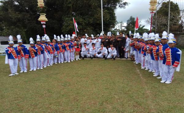 Upacara Pengibaran Bendera Merah Putih