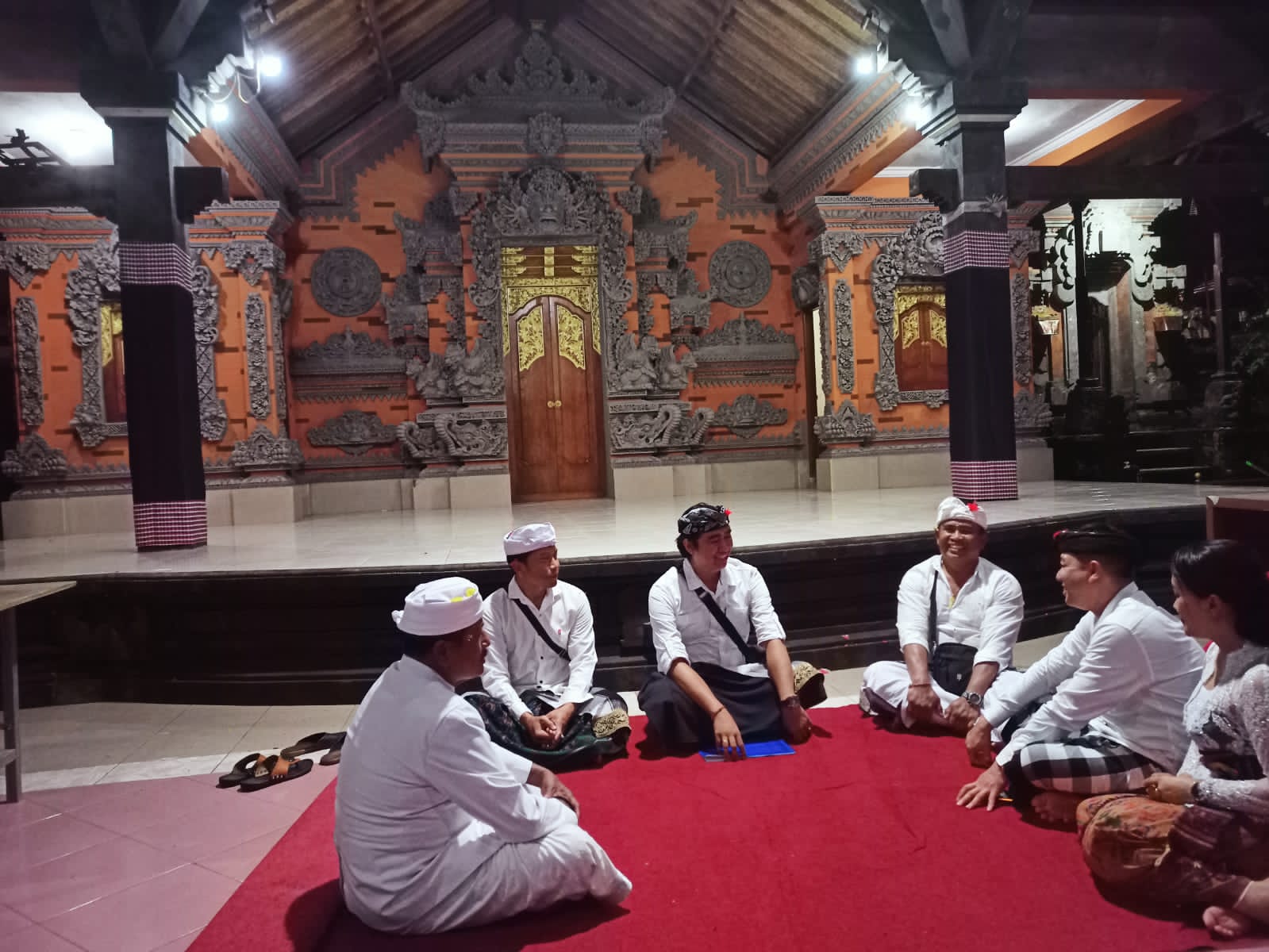 Camat Susut Bersapa# Bersinergi Untuk Menyapa# Pujawali ring Pura Catus Pata Desa Adat Sulahan