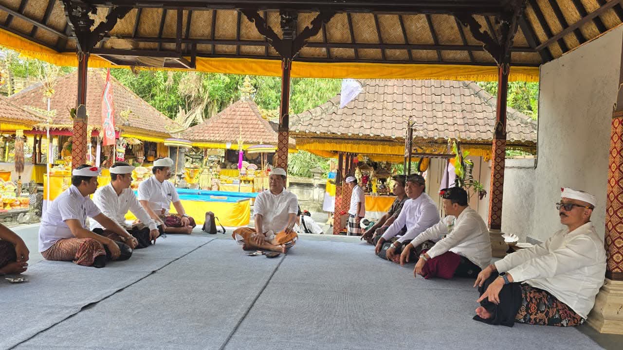 #Camat Susut Bersapa, Bersinergi Untuk Menyapa #Bapak Camat Susut Mendampingi Bapak Bupati Bangli Ul
