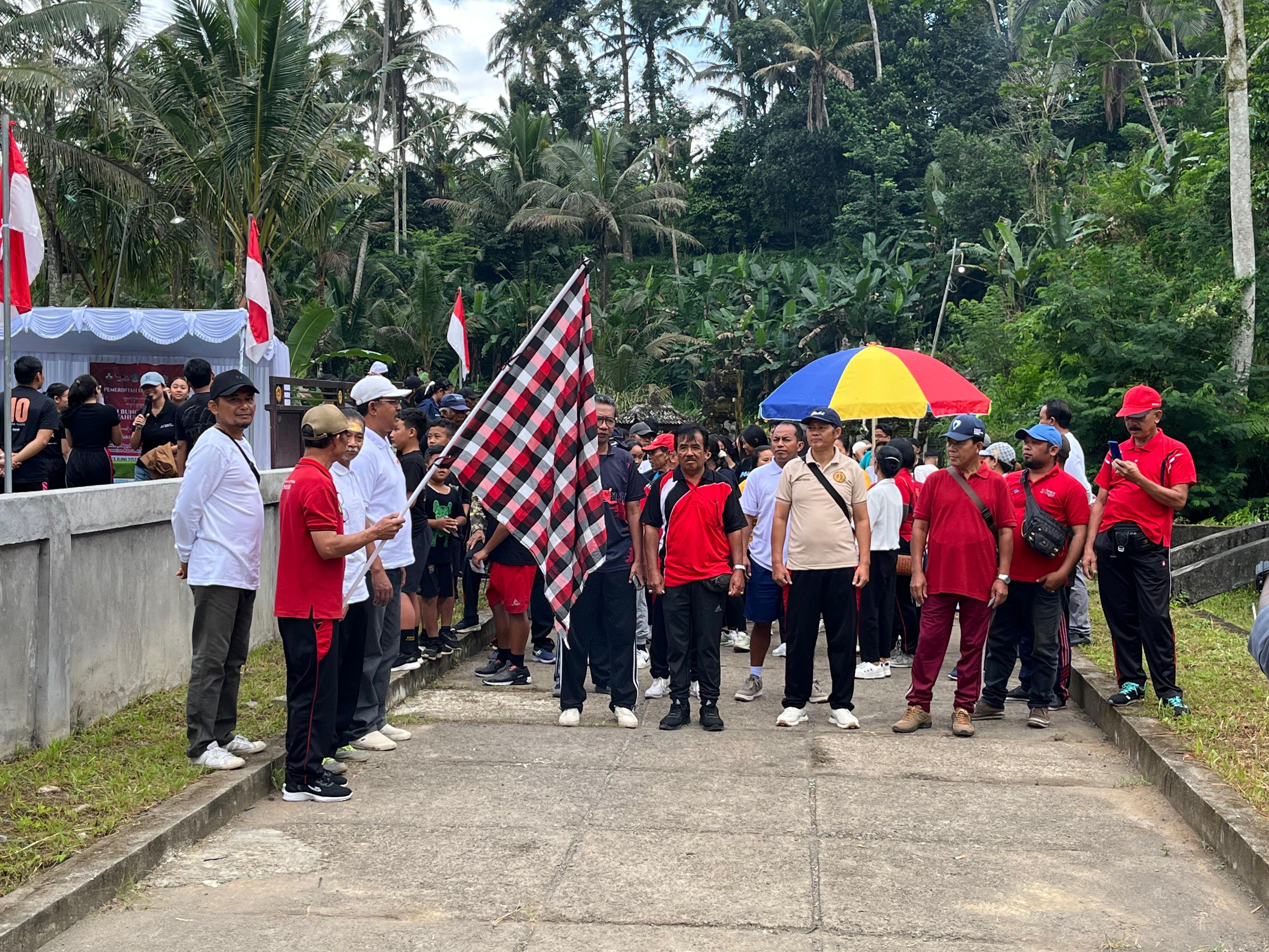 #CamatSusutBersapa, Bersinergi Untuk Menyapa# peringatan Bulan Bung Karno ke VII di Desa Susut
