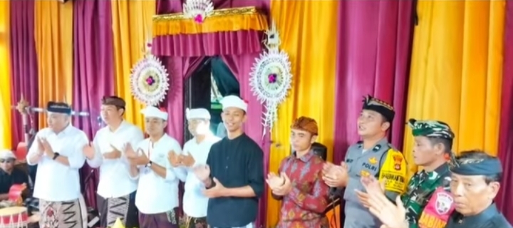 #Camat Susut Bersapa, Bersinergi Untuk Menyapa #Camat Susut Menghadiri Undangan Peringatan Hari Ulang Tahun (HUT) Yowana Tri Satya Karma ke 38 Desa Adat Juuk Bali