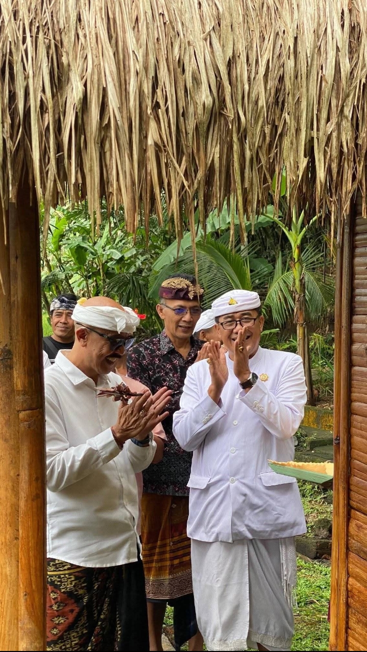 #Camat Susut Bersapa, Bersinergi Untuk Menyapa #Wakil Bupati Bangli I Wayan Diar, Meresmikan Tempat Wisata Baru RICE FIELD Di Felicitas Coffe Jalan Arjuna, Serokadan, Kecamatan Susut, Kab Bangli